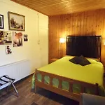 Hotel Christys Palace Pedulas