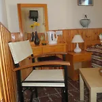 Christys Palace Pedulas