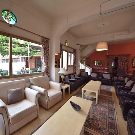 Christys Palace מלון