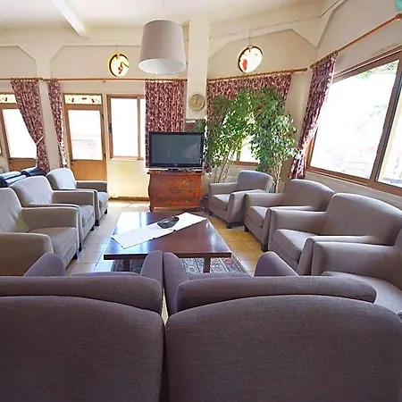 Christys Palace * 페둘라스