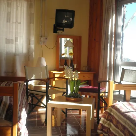 Hotel Christys Palace *