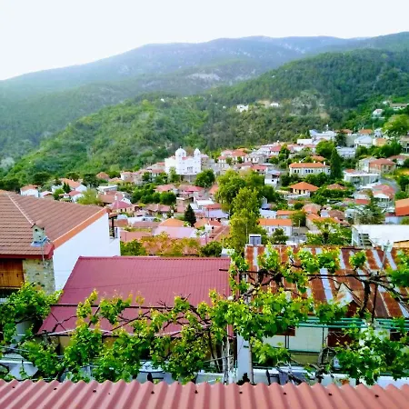 Christys Palace Hotel *